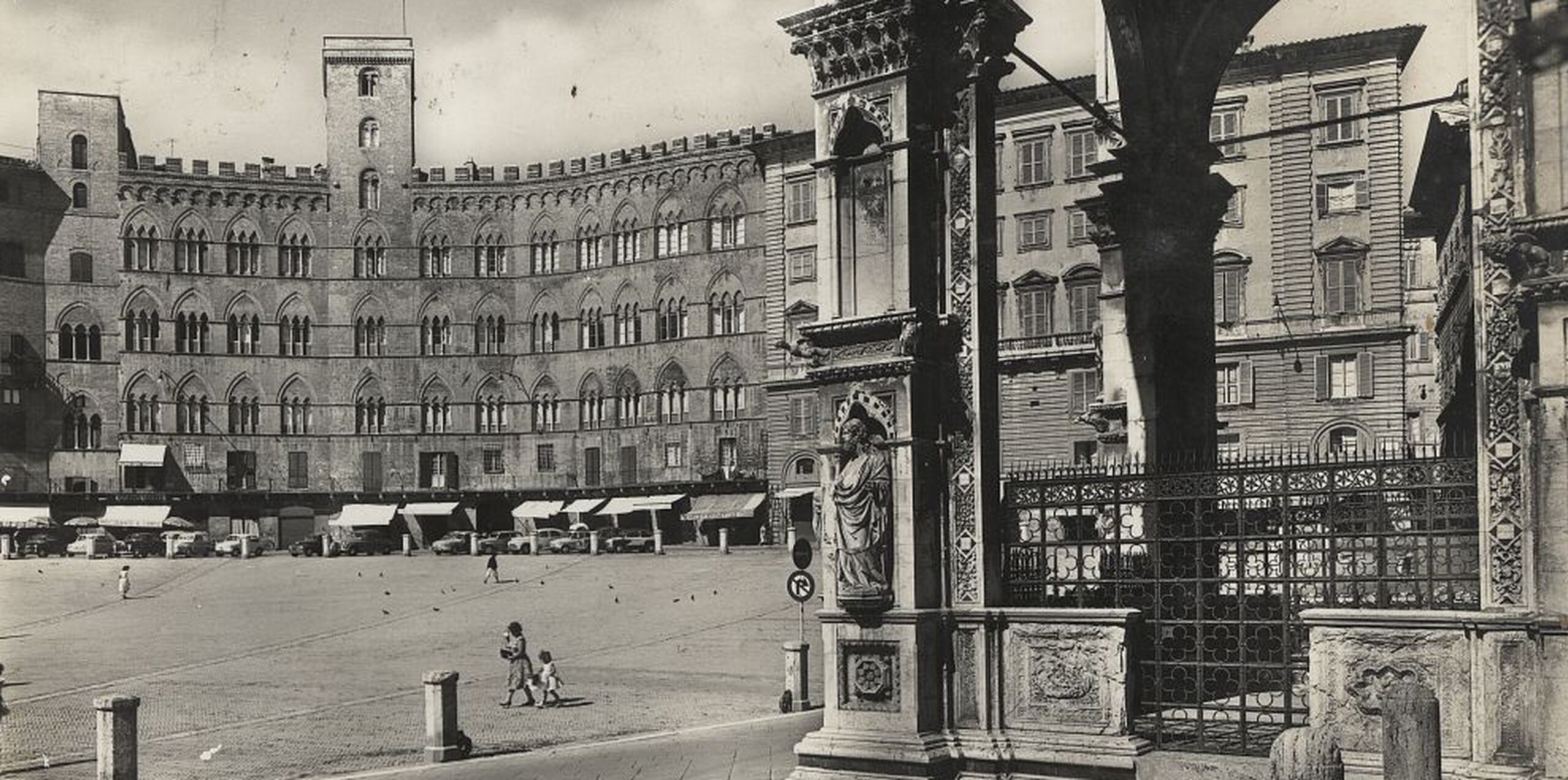Palazzo Sansedoni Palazzo Sansedoni